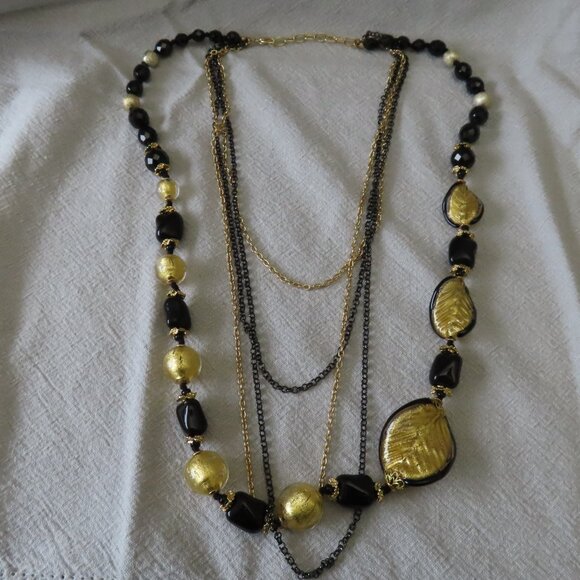 Multi-strand Vintage necklace - Picture 2 of 4